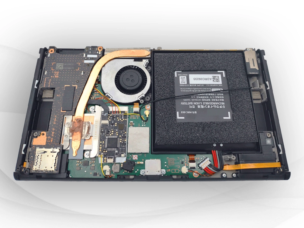 Qualité de pose Picofly – micro-soudure sous microscope